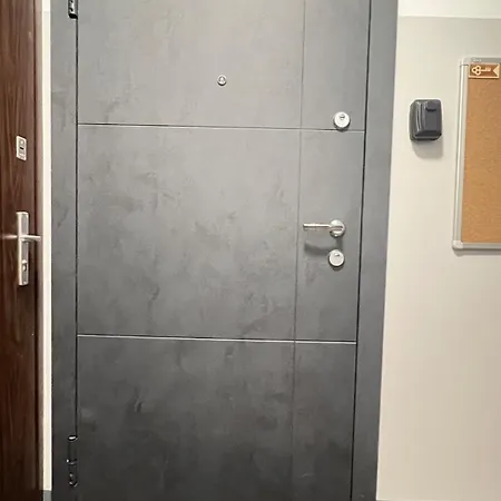 Ysys - Your Stylish Housing 公寓 *